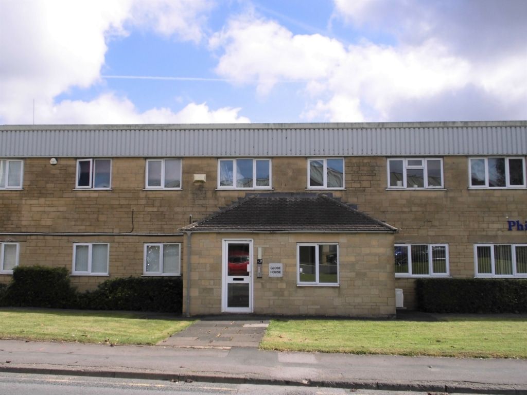 Office to let in Suite A, Globe House, Cirencester Business Estate, Love Lane, Cirencester, Gloucestershire GL7, £3,750 pa