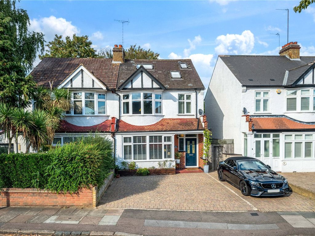 4 bed semi-detached house for sale in Siward Road, Bromley BR2, £775,000