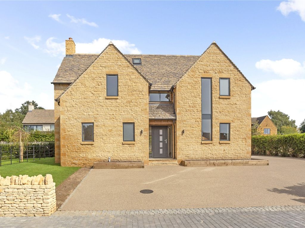 New home, 4 bed detached house for sale in Lavender Drive, Chipping Campden, Gloucestershire GL55, £1,150,000