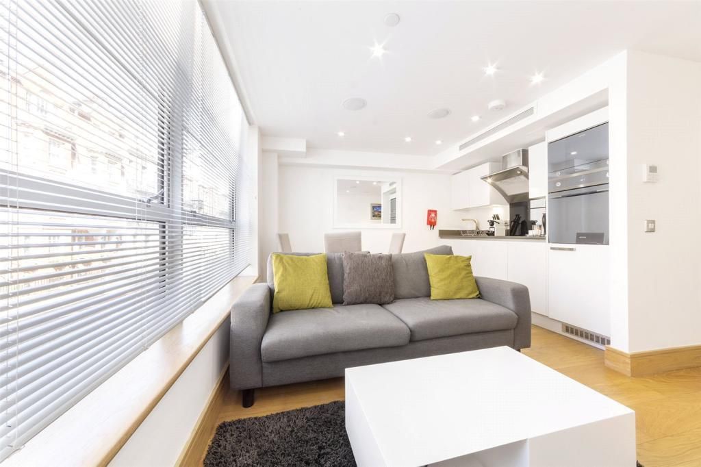 1 bed flat for sale in Lisson Grove, London NW1, £640,000