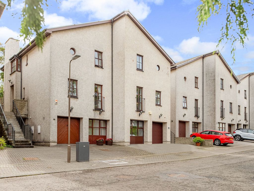 4 bed town house for sale in St. Magdalenes, Linlithgow EH49, £375,000