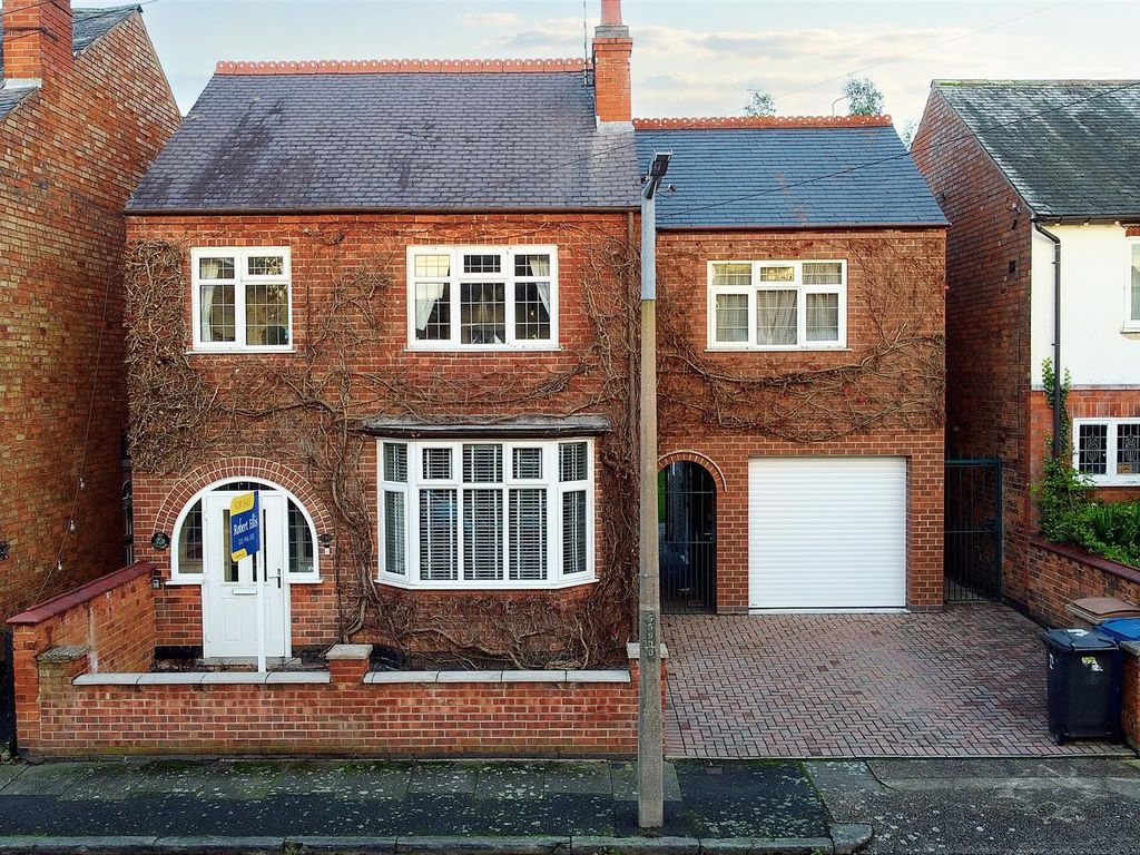 4 bed detached house for sale in Breedon Street, Long Eaton, Nottingham NG10, £250,000