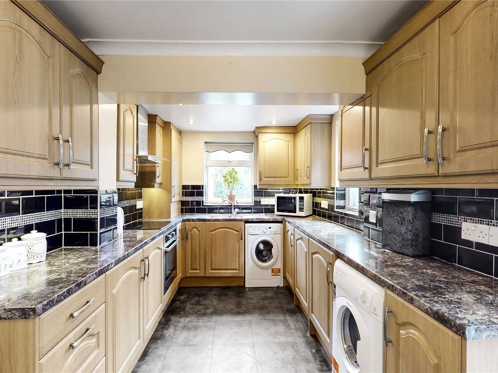 3 bed terraced house for sale in Lancaster Road, Enfield EN2, £485,000