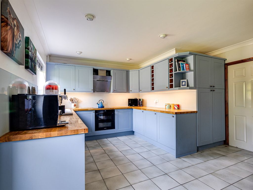 4 bed detached house for sale in Cholmondeley Lane, Bulkeley, Malpas SY14, £500,000