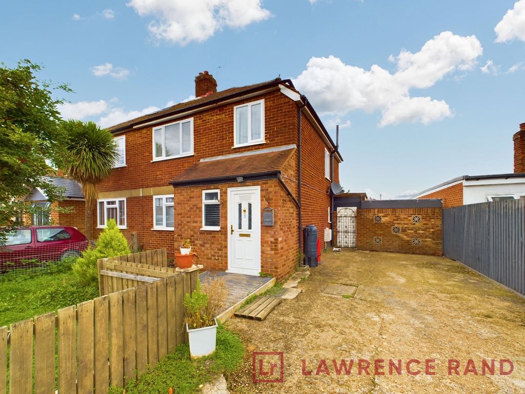 3 bed semi-detached house for sale in Deane Avenue, Ruislip HA4, £625,000