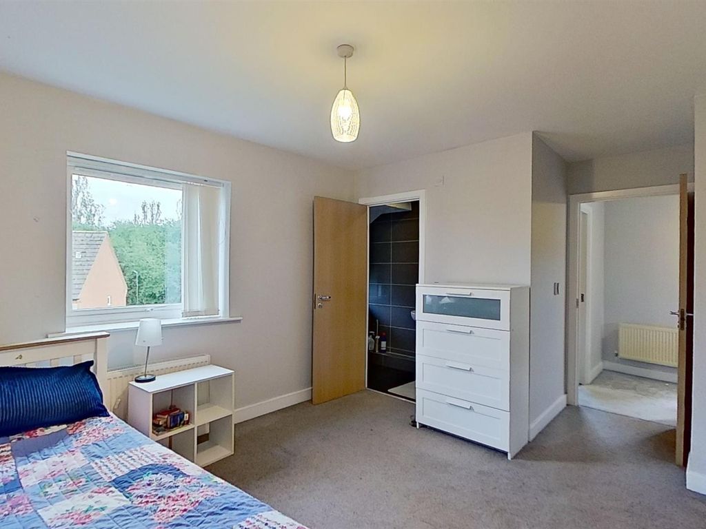 5 bed town house for sale in Milton Road, Broughton, Milton Keynes MK10, £490,000