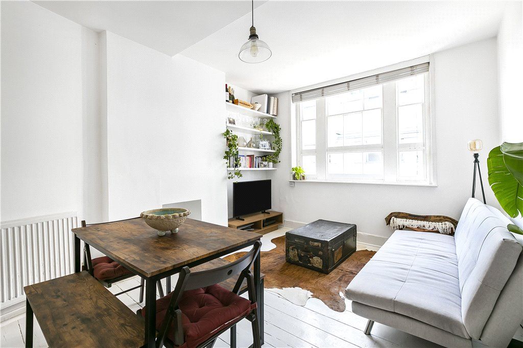 1 bed flat for sale in Paul Street, London EC2A, £425,000