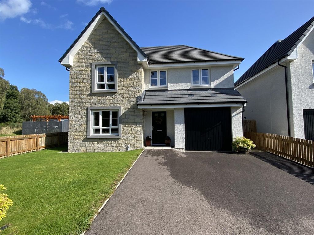 5 bed detached house for sale in Mingary Crescent, Inverness IV2, £355,000