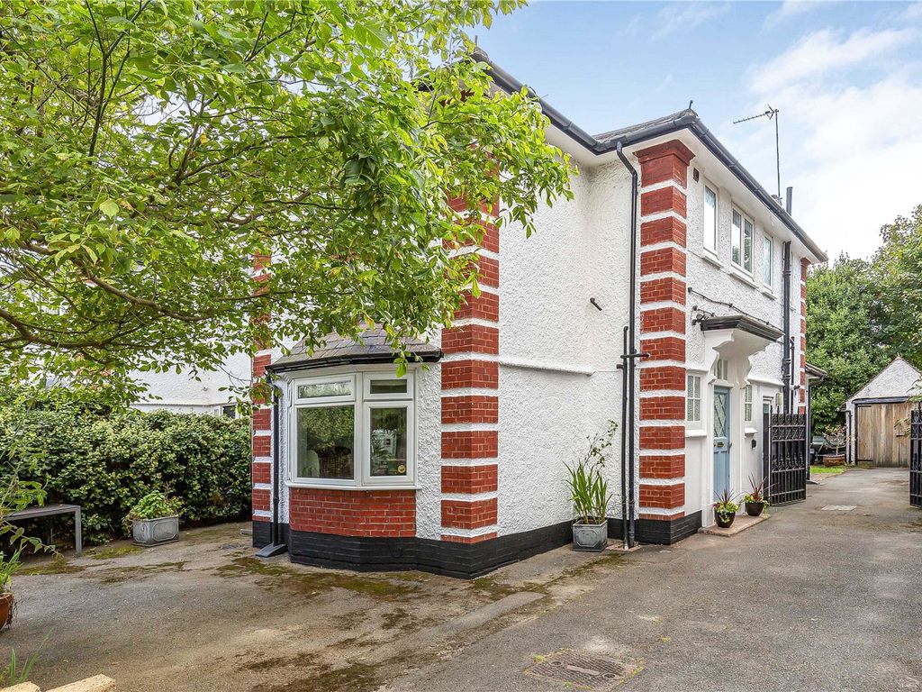 4 bed semi-detached house for sale in Wavertree Road, London SW2, £975,000