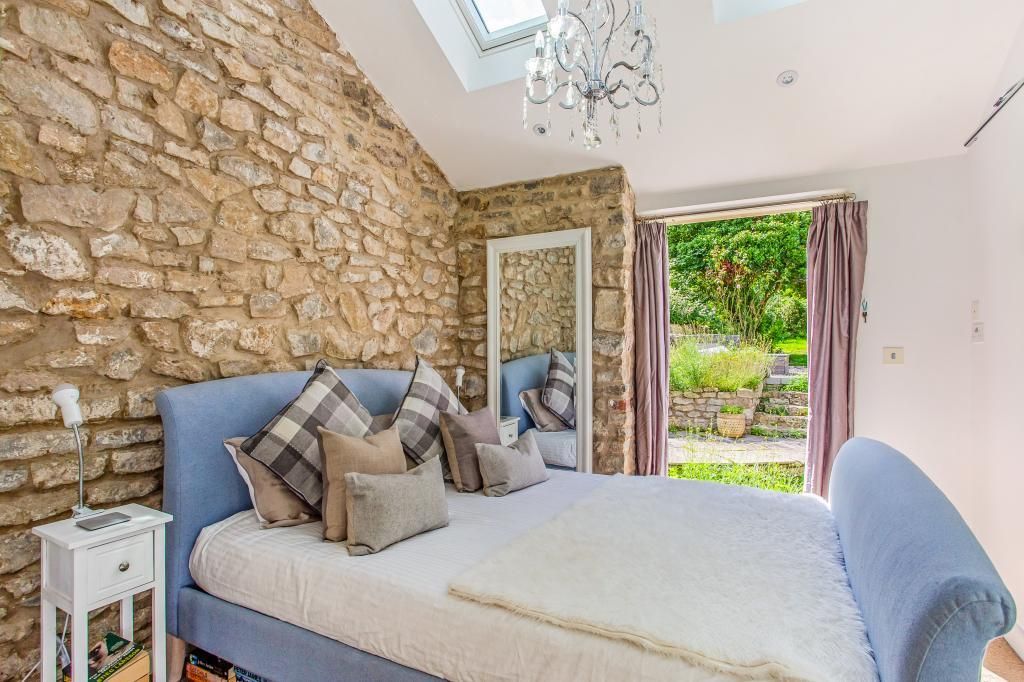 4 bed detached house for sale in Bath Road, Saltford, Near Bath, Bristol BS31, £895,000