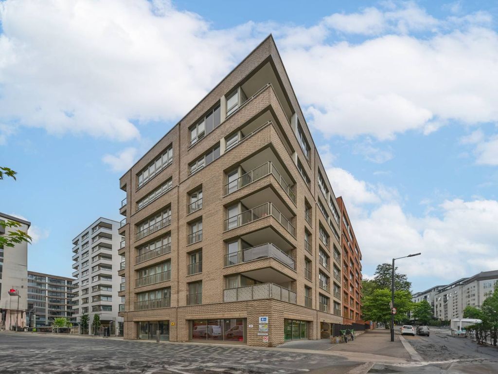 1 bed flat for sale in Caledonian Road, Caledonian Road, London N7, £600,000