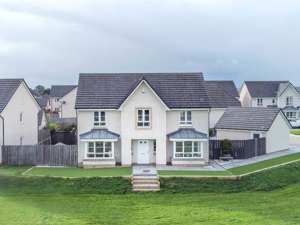 5 bed detached house for sale in Lambert Crescent, Highland Gate, Stirling FK8, £425,000