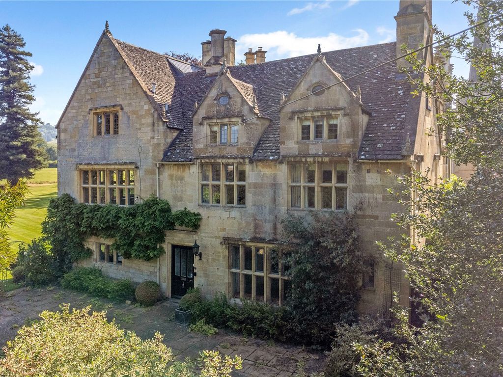 4 bed end terrace house for sale in Church Lane, Mickleton, Chipping Campden, Gloucestershire GL55, £895,000