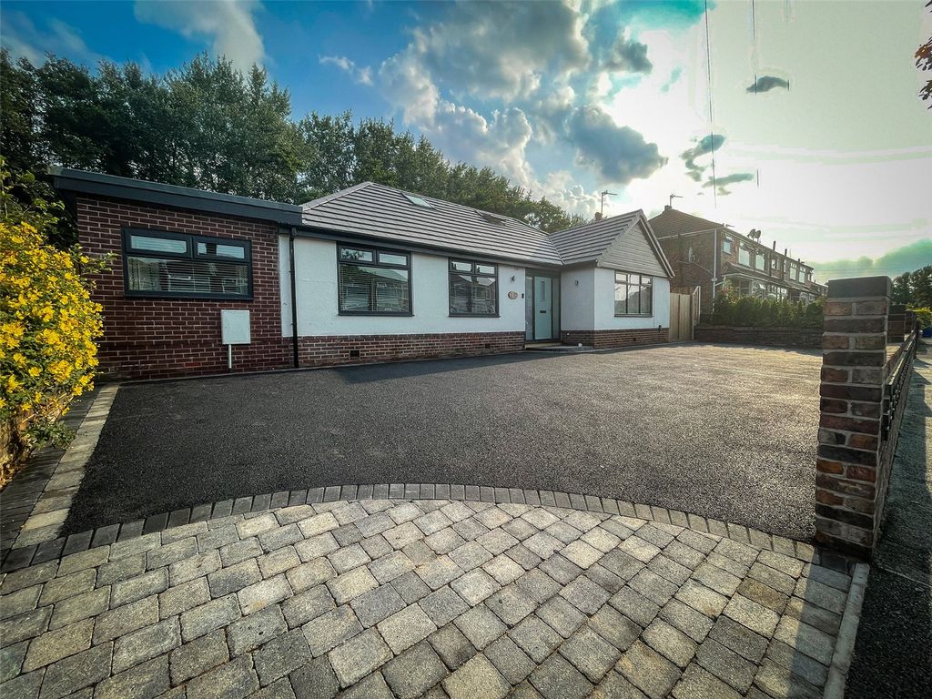 5 bed detached bungalow for sale in Charlestown Road, Blackley, Manchester M9, £500,000