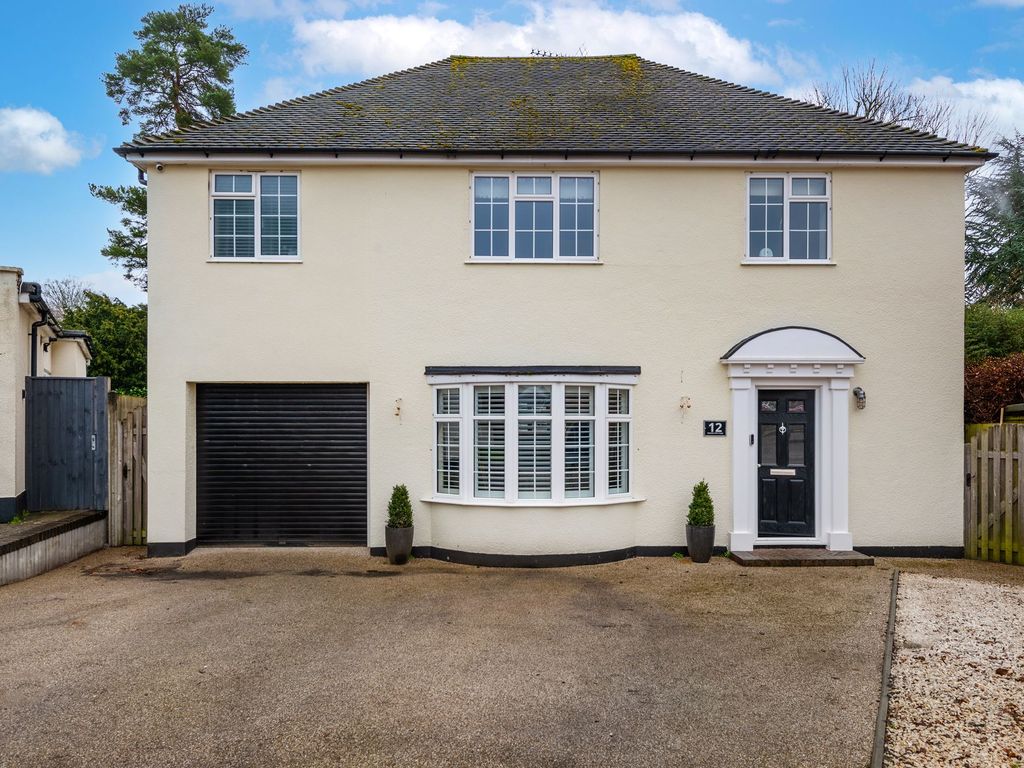 4 bed detached house for sale in Cronks Hill Close, Redhill RH1, £1,000,000