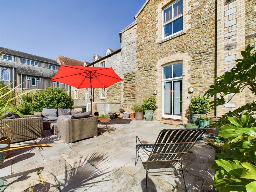 4 bed flat for sale in Wood Barton, Woodleigh, Kingsbridge TQ7, £930,000