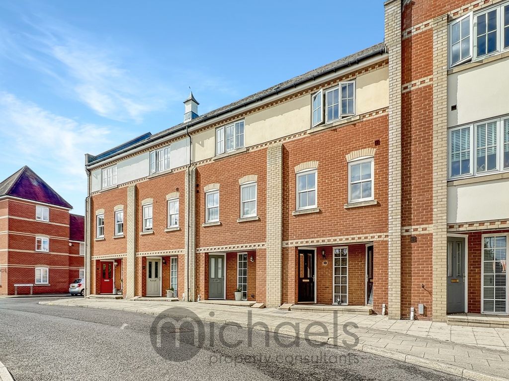 3 bed town house for sale in Massingham Drive, Earls Colne, Colchester CO6, £350,000