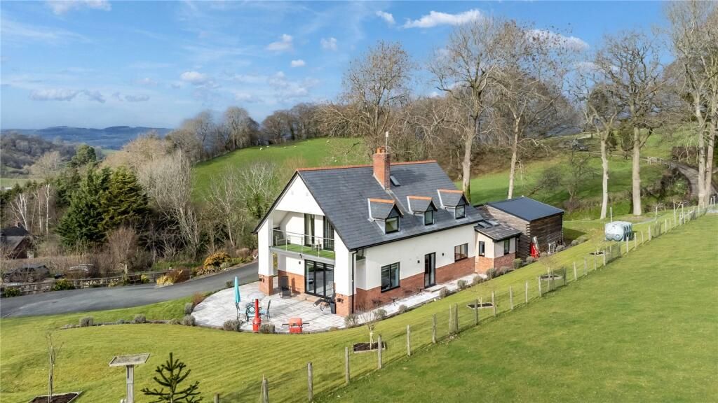 4 bed detached house for sale in Llandyssil, Montgomery, Powys SY15, £650,000