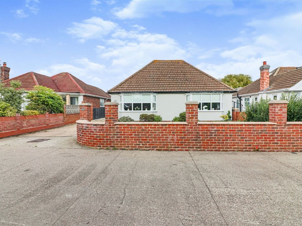 3 bed bungalow for sale in North Sea Lane, Cleethorpes DN35, £375,000