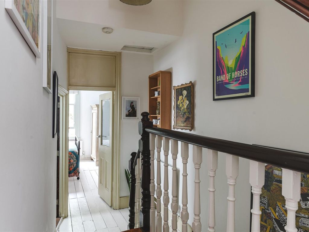 4 bed property for sale in Hilsea Street, London E5, £1,100,000