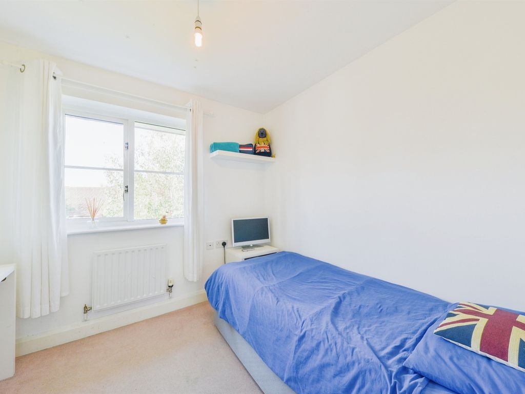 3 bed terraced house for sale in Ludwick Way, Welwyn Garden City AL7, £400,000