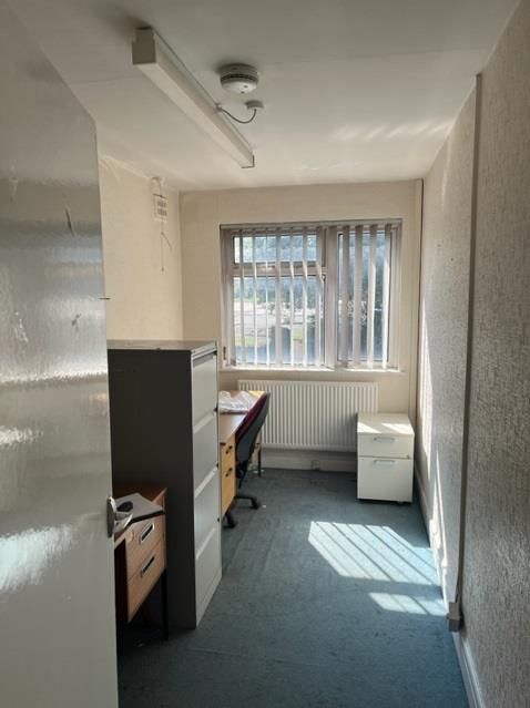 Property to rent in First Floor Office, Cowbridge Road West, Cardiff CF5, £500 pcm