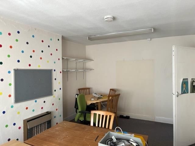 Property to rent in First Floor Office, Cowbridge Road West, Cardiff CF5, £500 pcm
