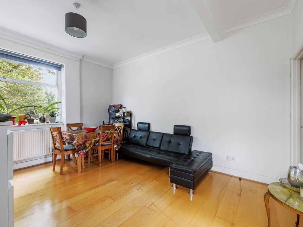 1 bed maisonette for sale in Half Acre Road, Hanwell W7, £340,000