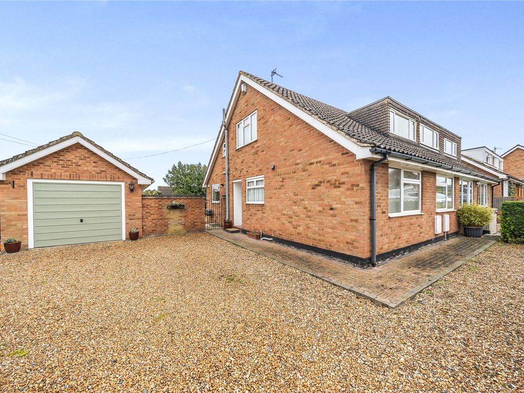 3 bed semi-detached house for sale in Seymour Avenue, Shinfield, Reading, Berkshire RG2, £450,000
