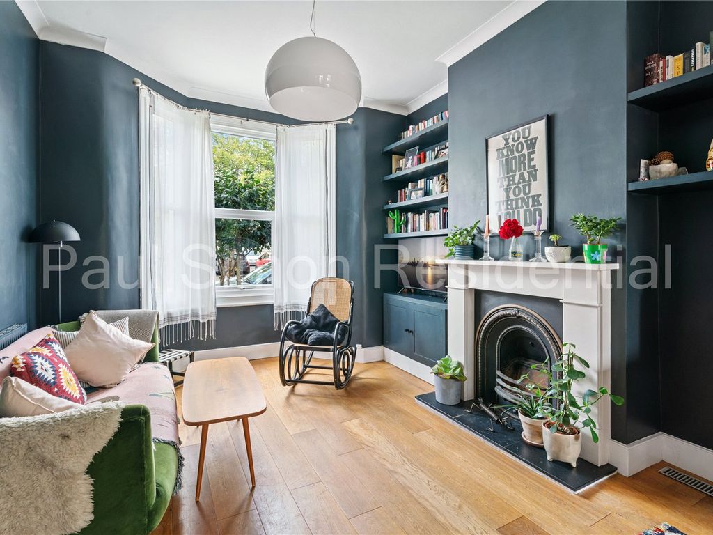 3 bed terraced house for sale in Westerfield Road, London N15, £695,000