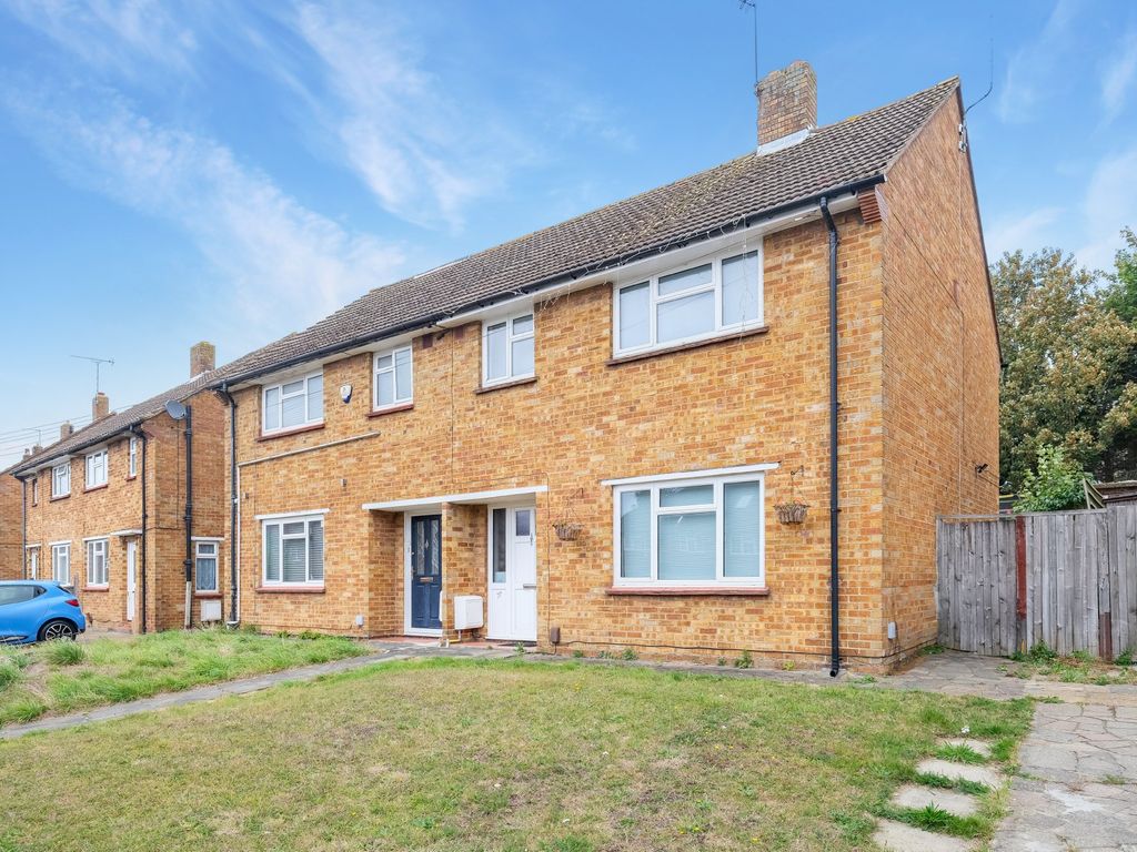 3 bed semi-detached house for sale in Burrfield Drive, Orpington BR5, £400,000