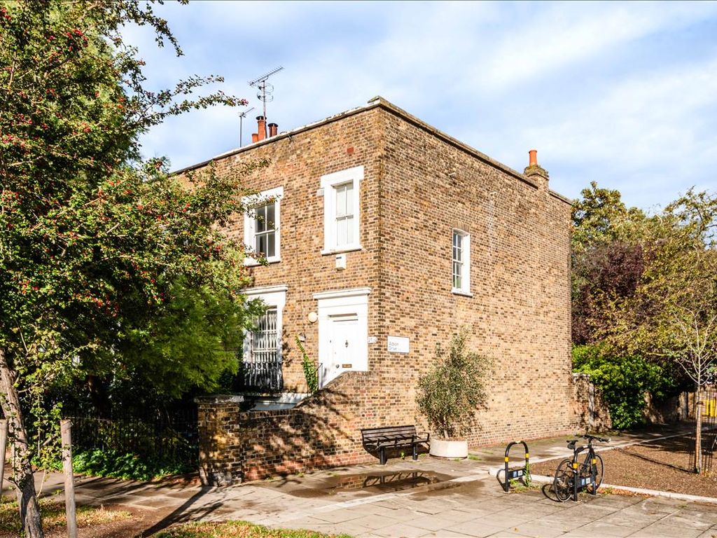 3 bed end terrace house for sale in Haggerston Road, Haggerston E8, £1,550,000