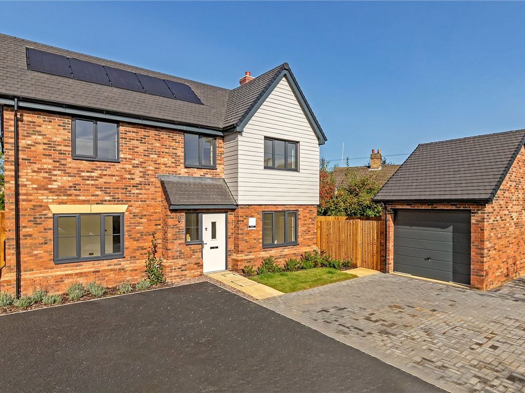 New home, 4 bed detached house for sale in The Mow, Brookmead, Meppershall, Shefford, Bedfordshire SG17, £599,995