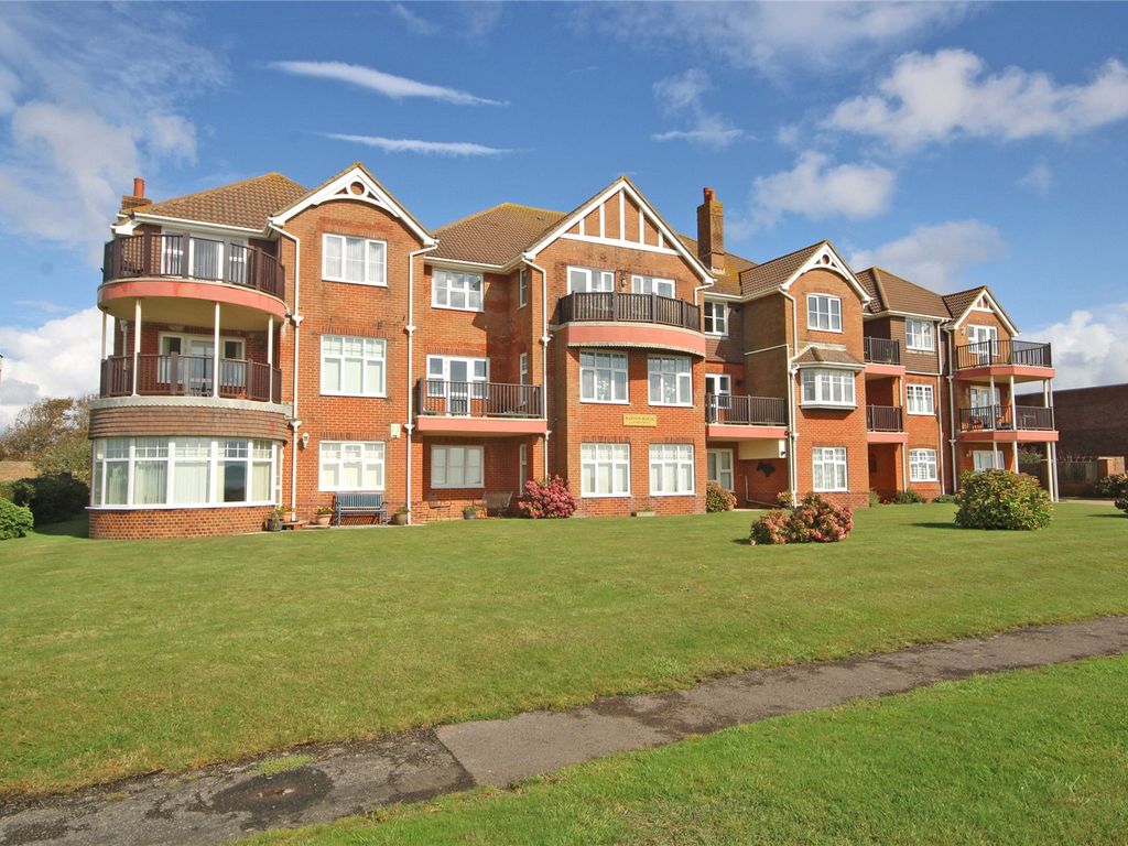 2 bed flat for sale in Marine Drive, Barton On Sea, New Milton, Hampshire BH25, £550,000