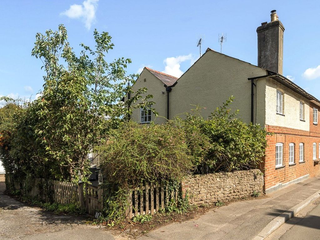 3 bed semi-detached house for sale in The Street, Puttenham GU3, £515,000