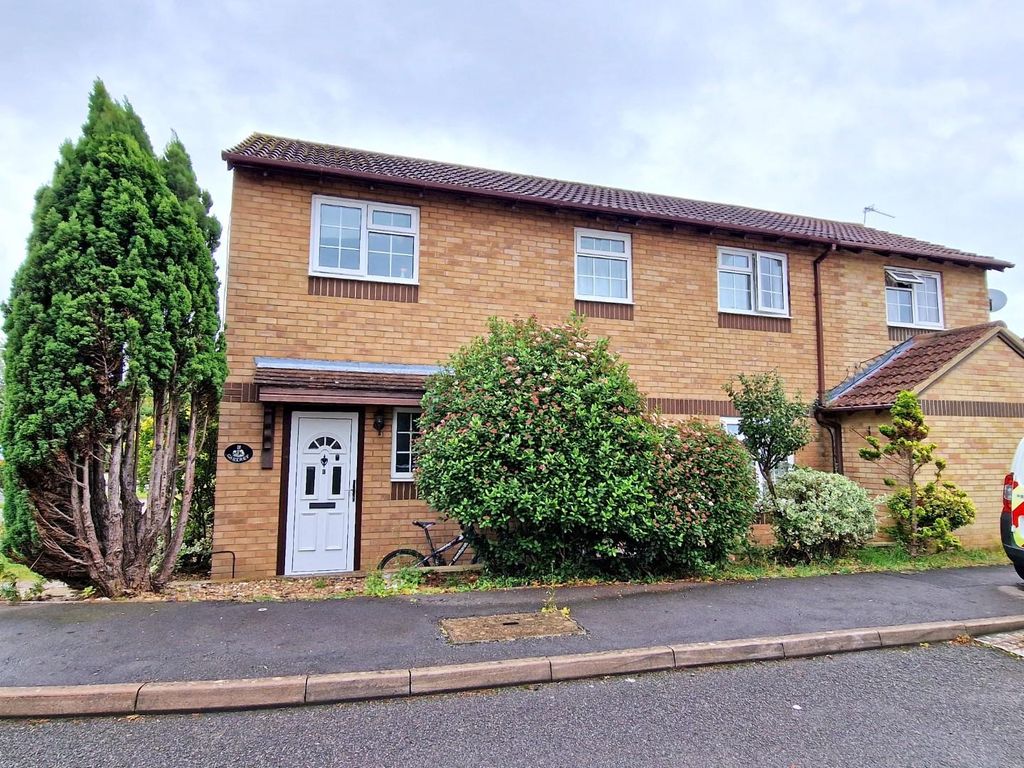 4 bed detached house for sale in Spindleside, Bicester OX26, £400,000