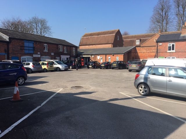 Office to let in London Road, Marlborough SN8, £5,500 pa