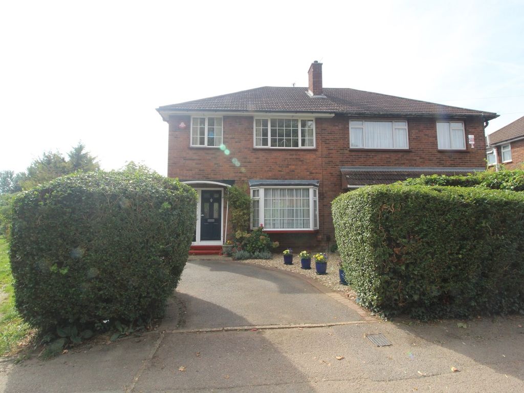 3 bed semi-detached house for sale in Wymondley Road, Hitchin SG4, £525,000