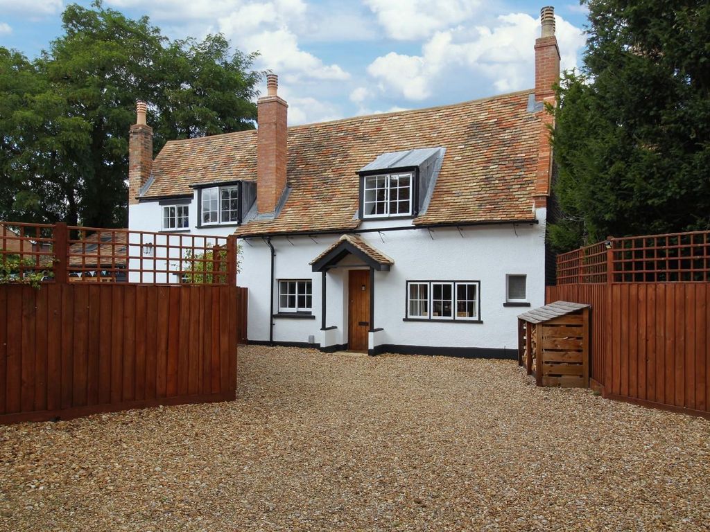 3 bed cottage for sale in Eaton Ford Green, Eaton Ford, St. Neots PE19, £600,000