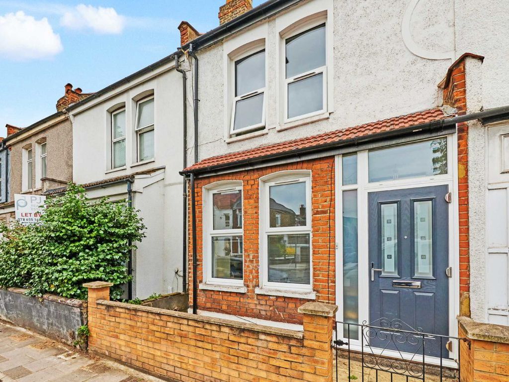 2 bed terraced house for sale in Blackshaw Road, London SW17, £595,000