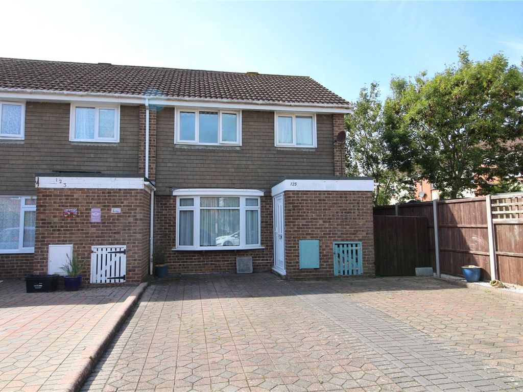 3 bed end terrace house for sale in Marryat Road, New Milton, Hampshire BH25, £360,000