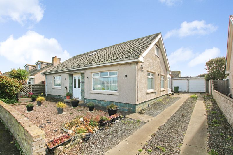 4 bed detached bungalow for sale in 9 Kallow Point Road, Port St Mary IM9, £399,000