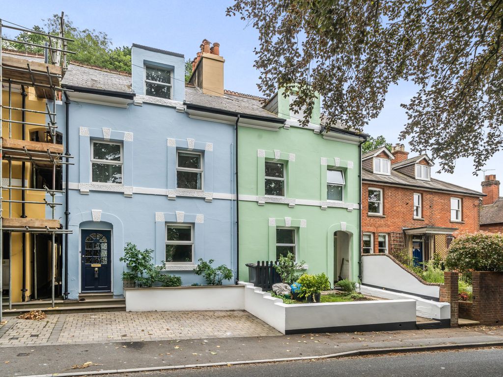 4 bed semi-detached house for sale in Charterhouse Road, Godalming GU7, £725,000