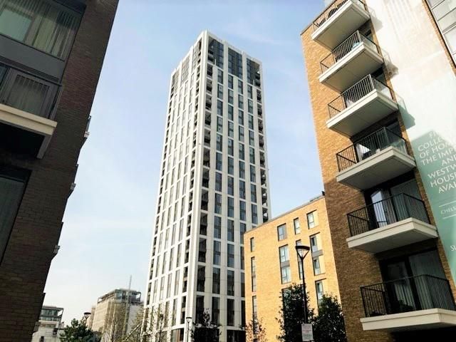 1 bed flat for sale in The Imperial, Chelsea Creek, Fulham SW6, £845,000