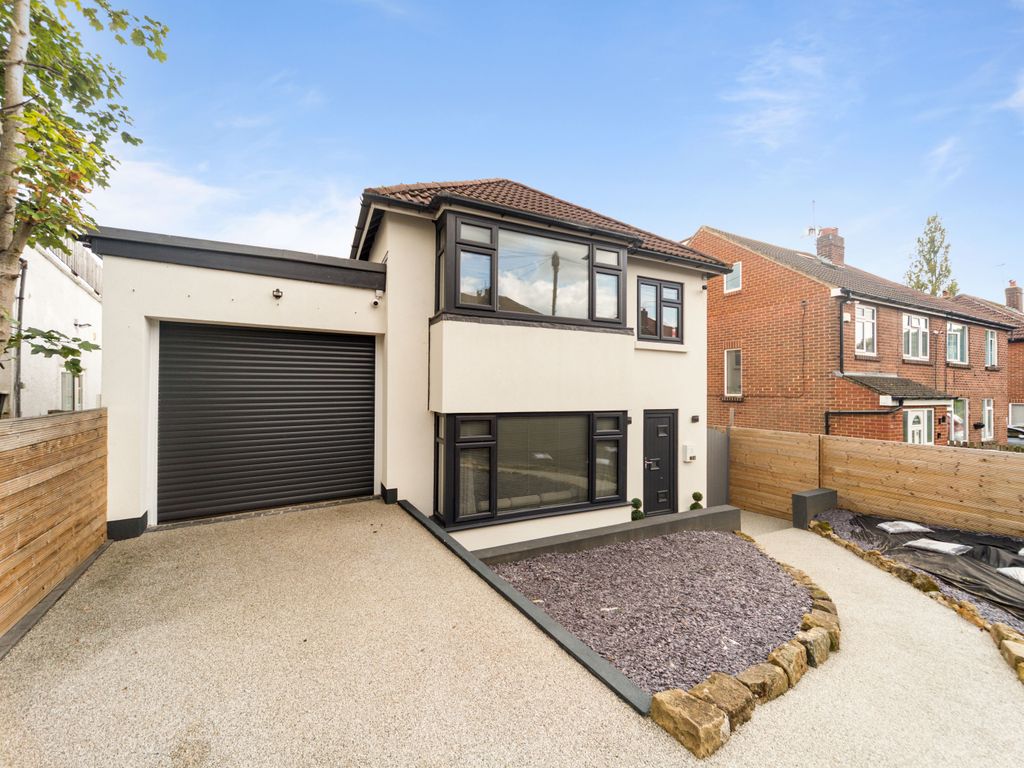 4 bed detached house for sale in Towers Way, Leeds, West Yorkshire LS6, £575,000