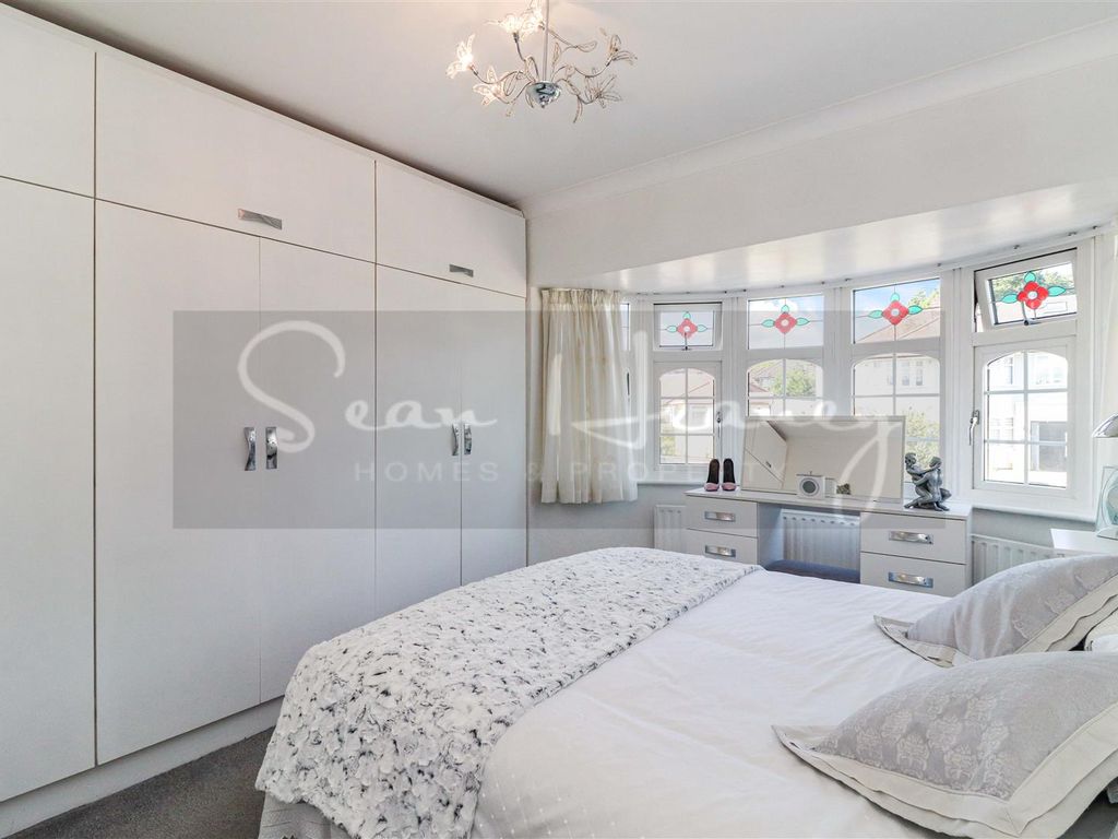 4 bed semi-detached house for sale in Gallants Farm Road, East Barnet, Barnet EN4, £845,000