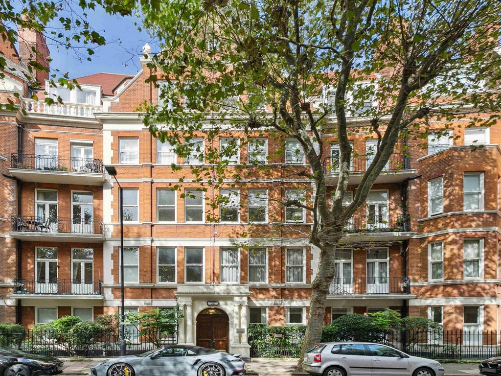 2 bed flat for sale in Fitzgeorge Avenue, West Kensington, London W14, £525,000