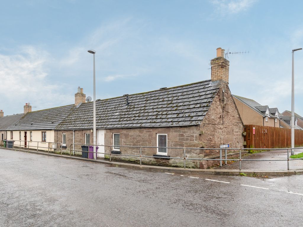 2 bed cottage for sale in East Hemming Street, Forfar DD8, £130,000