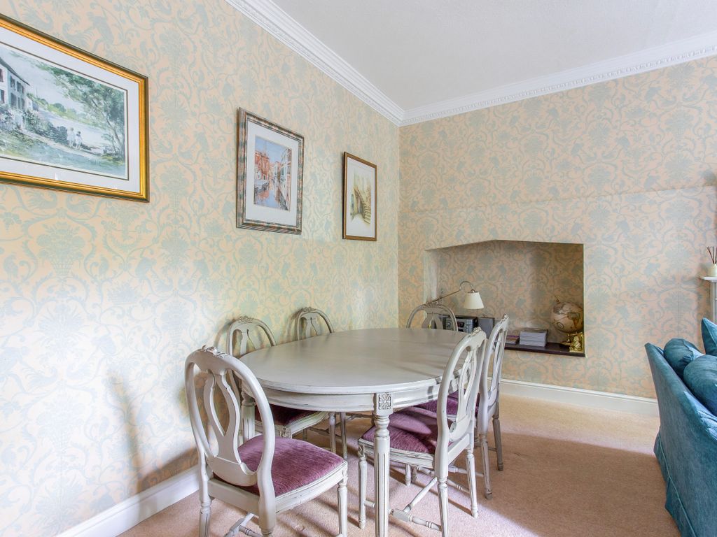 2 bed flat for sale in Royal Crescent, Bath BA1, £1,350,000