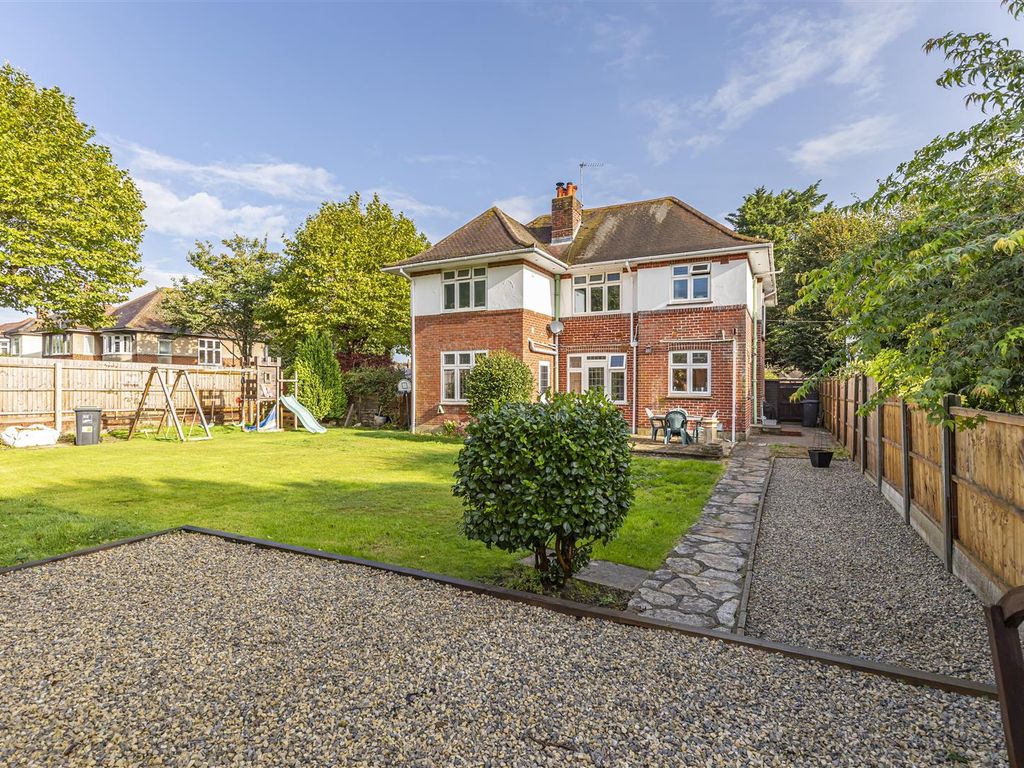 4 bed detached house for sale in Leeson Road, Bournemouth BH7, £750,000